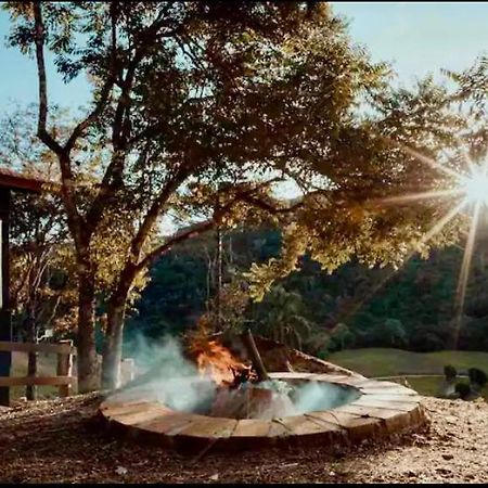 Cabana Sassafras Com Hidromassagem Alfredo Wagner Bagian luar foto